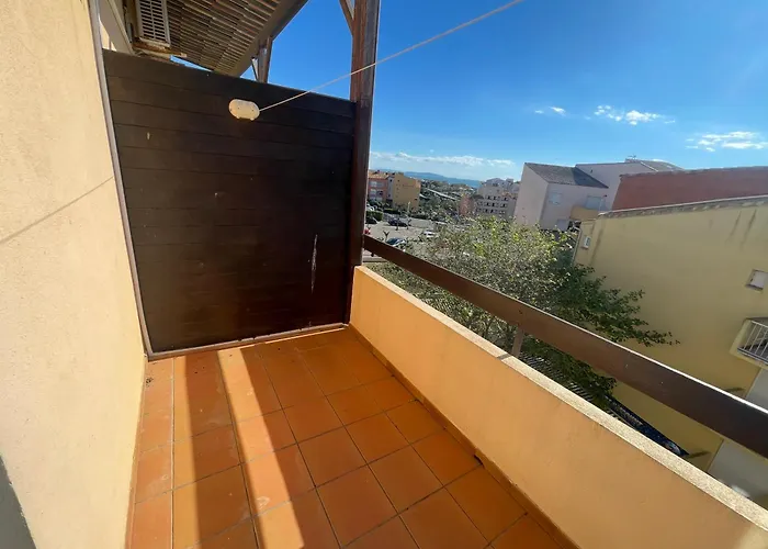 Apt 6 Personnes 200M De La Plage ,Draps Et Serviettes Non Fournies